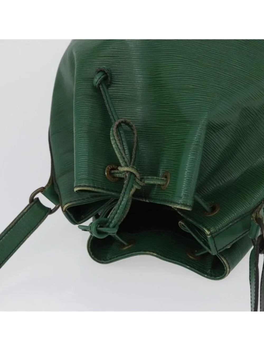 Louis Vuitton pre owned